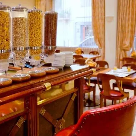 Hotel Napoleon 3*