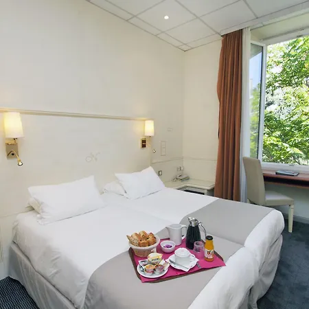 Napoleon Hotell 3*